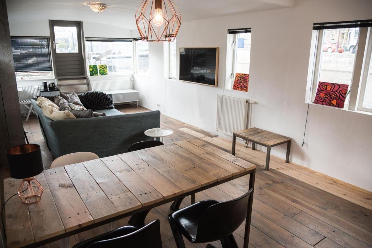 Houseboat Next To Amstel Bed & Breakfast Amsterdam Ngoại thất bức ảnh